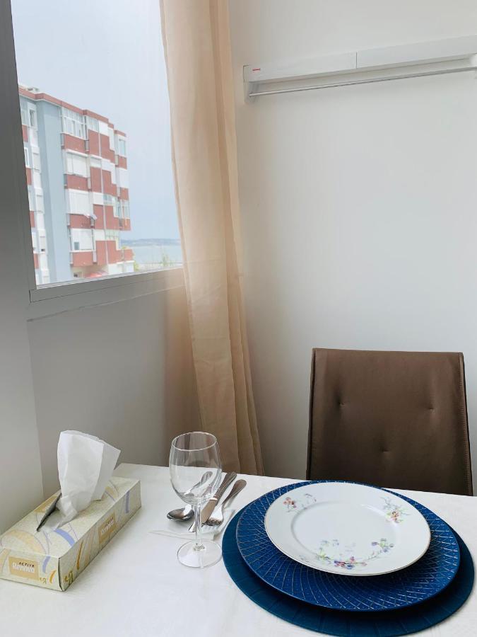 The Apartment Near The Beach In Oeiras 파코데아르코스 외부 사진